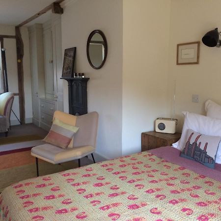 Tinsmiths House Bed & Breakfast เอลส์แชม ภายนอก รูปภาพ