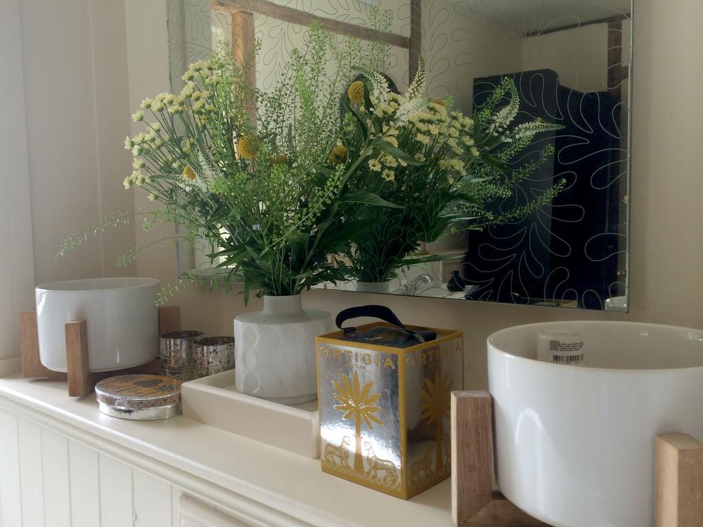 Tinsmiths House Bed & Breakfast เอลส์แชม ภายนอก รูปภาพ